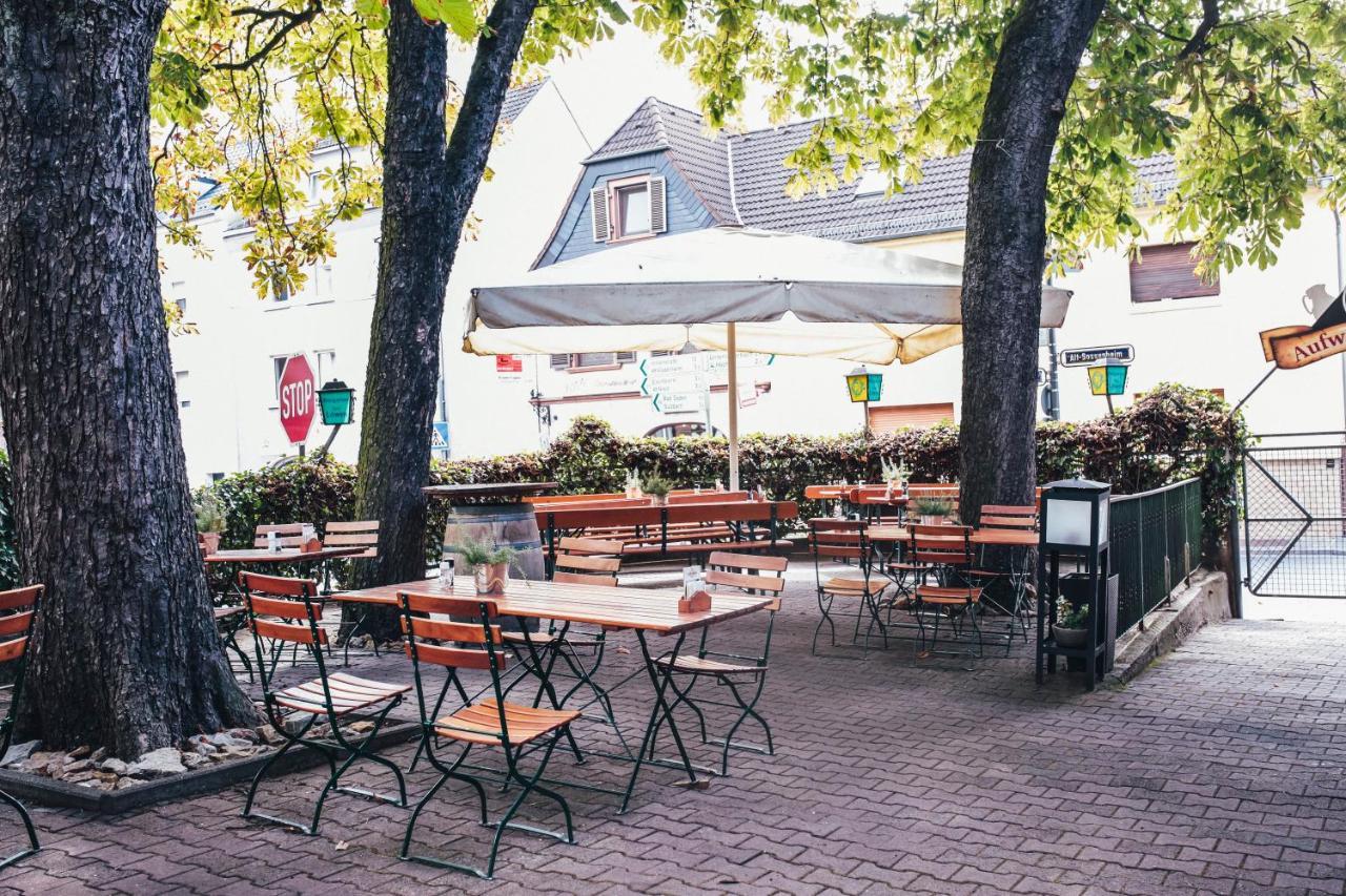 Hotel Gasthaus Zum Loewen à Francfort-sur-le-Main Extérieur photo