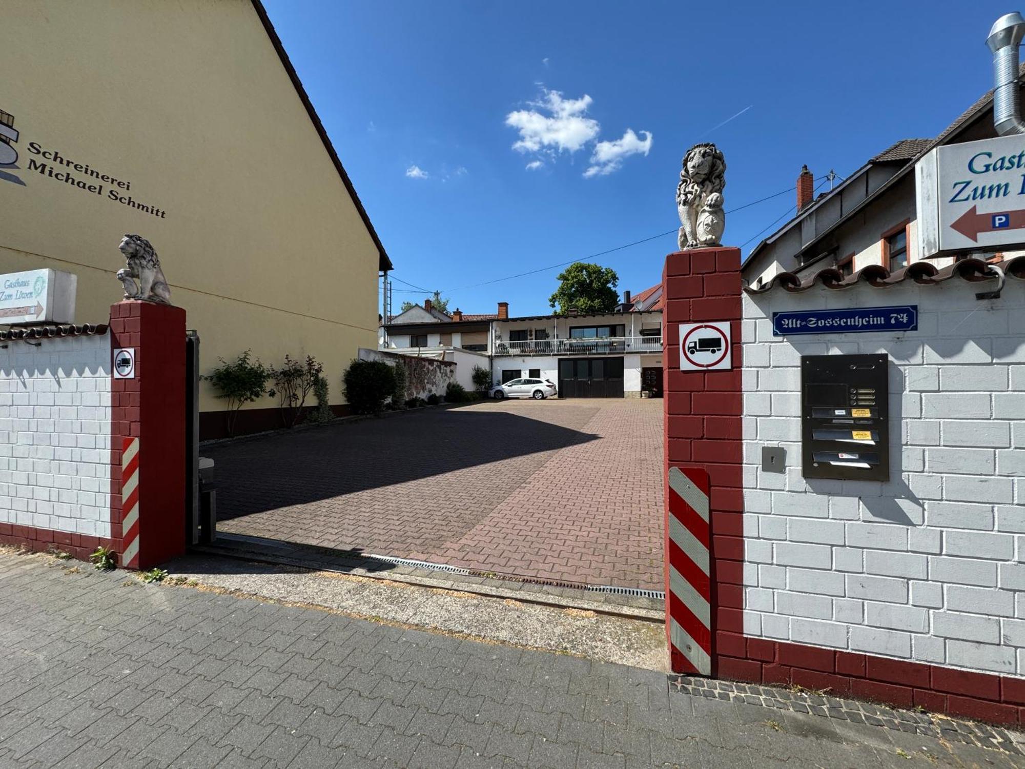 Gasthaus Zum Loewen Francfort-sur-le-Main Extérieur photo